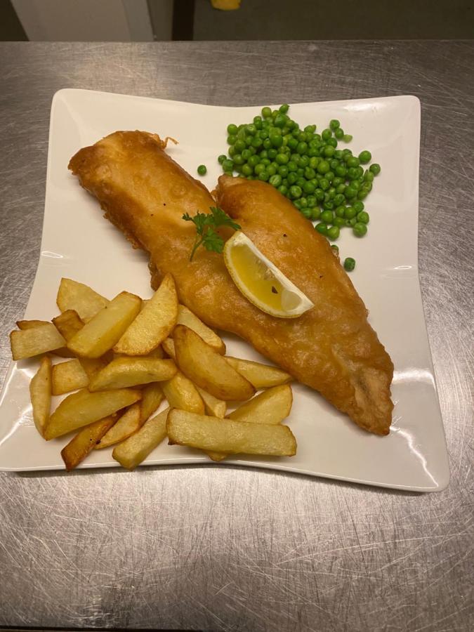 The Albert Inn نايرن المظهر الخارجي الصورة